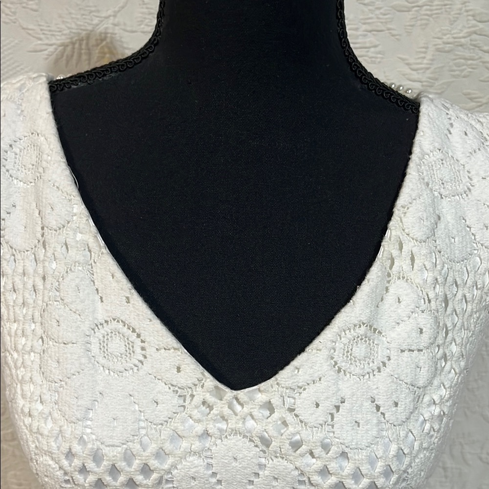Lilly Pulitzer Mercer Lace White Lace‎ Dress, size 2 - Picture 3 of 14